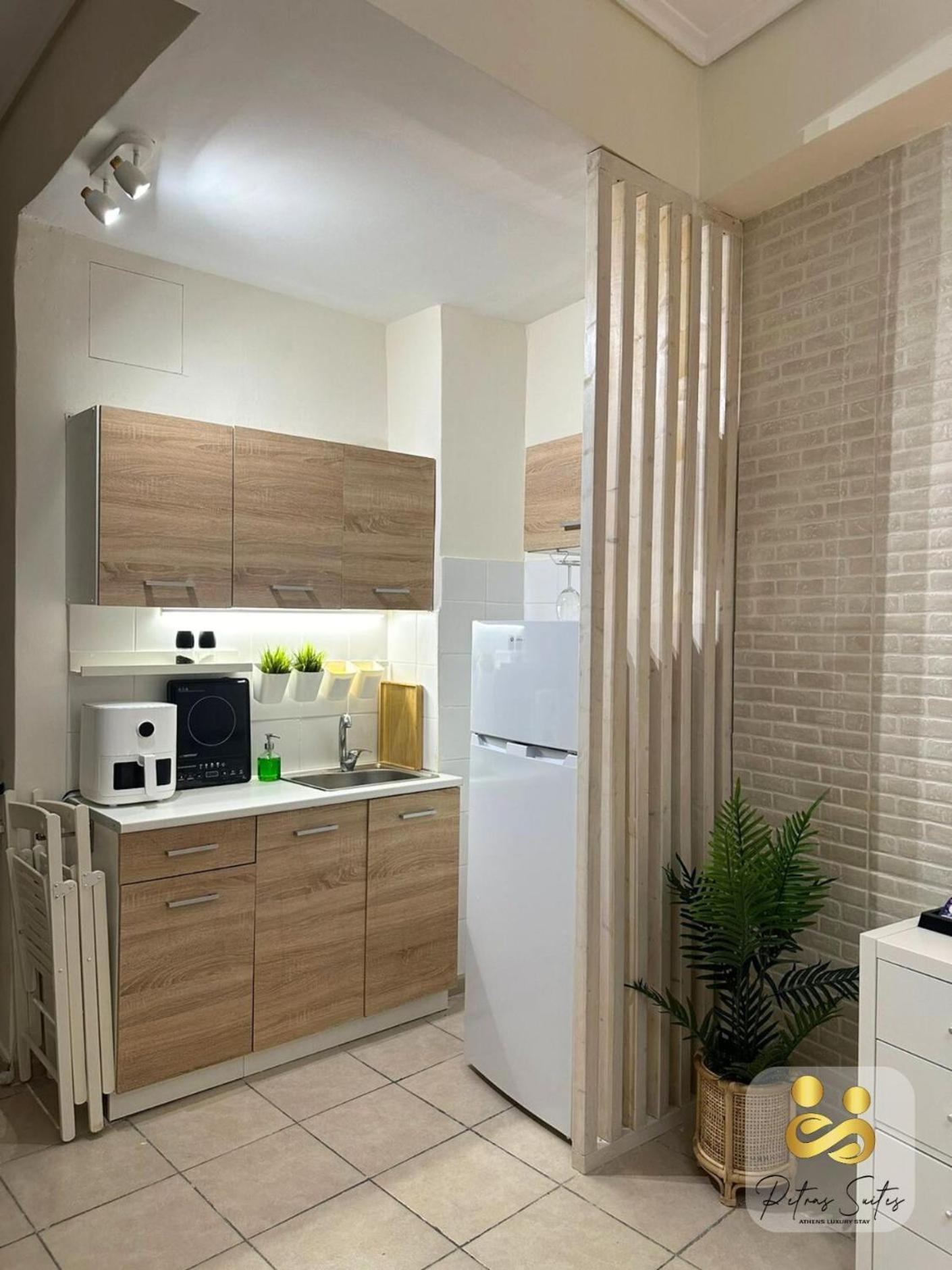 Petras Luxury Suites Atenas Exterior foto